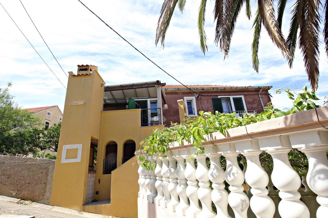 Filipi Apartment Sali Exterior photo