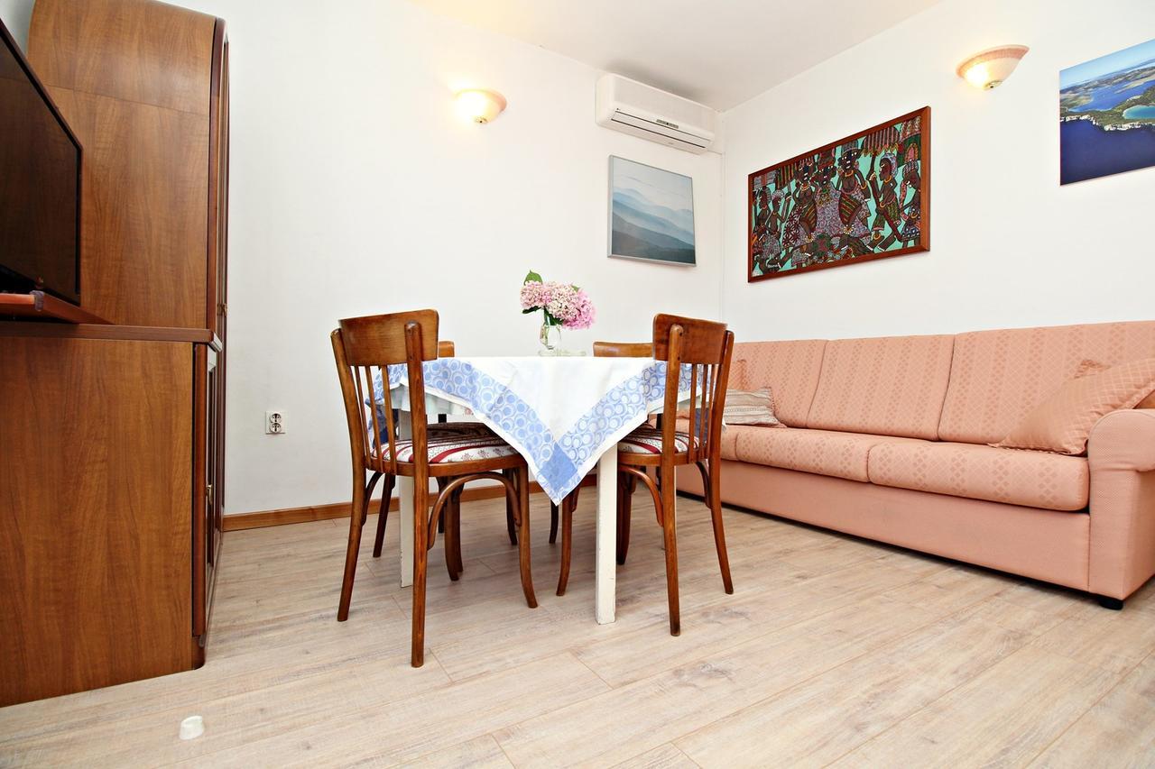 Filipi Apartment Sali Exterior photo